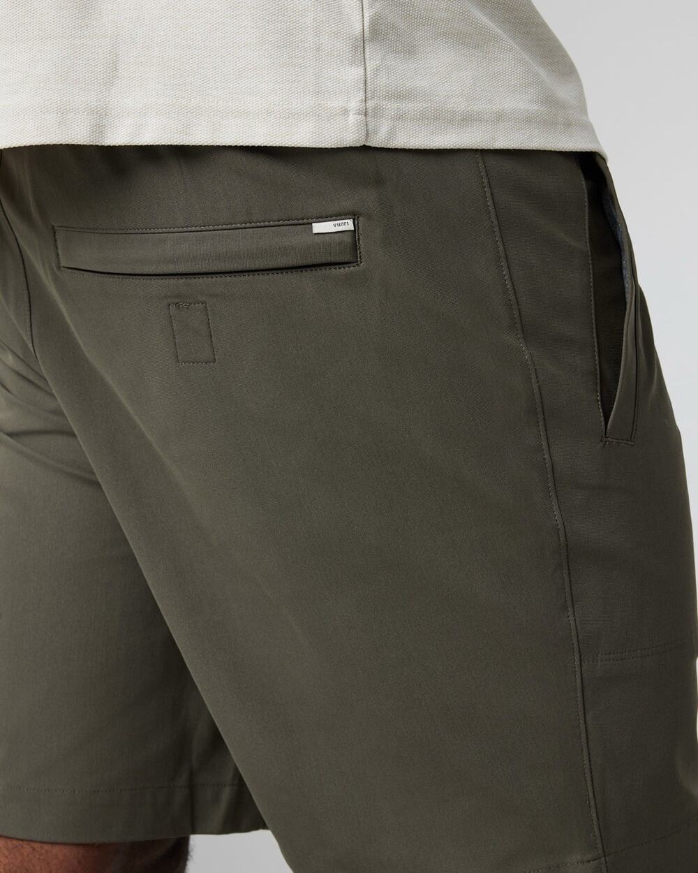 Vuori Men's Meta Easy Shorts Dark Oregano Green Size Large V3011